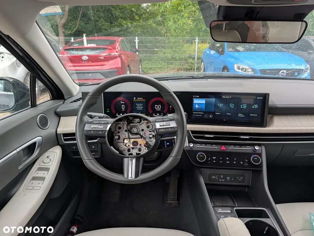 Hyundai Sonata - 12