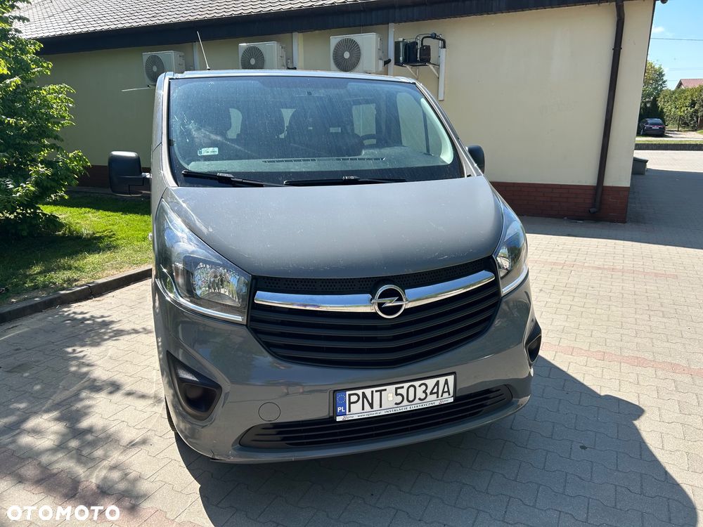 Opel Vivaro L1H1 2.7t Essentia - 1