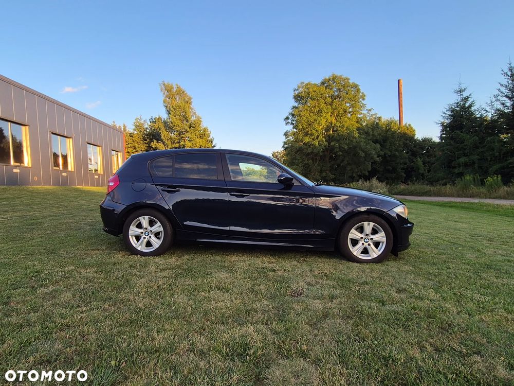 BMW Seria 1 118d - 4