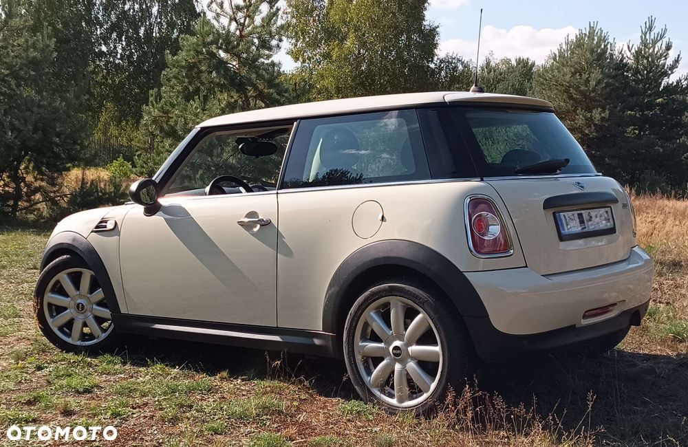 MINI ONE - 4