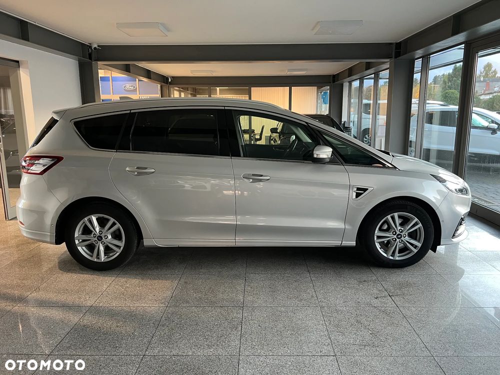 Ford S-Max 2.0 EcoBlue Titanium - 18