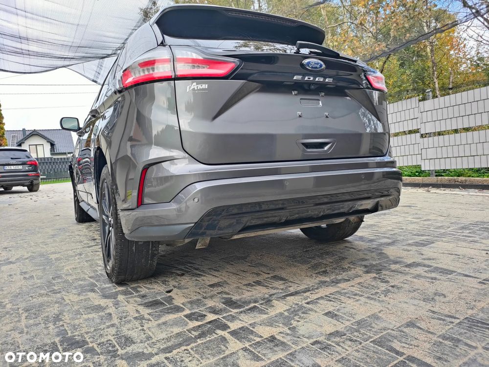 Ford Edge - 4