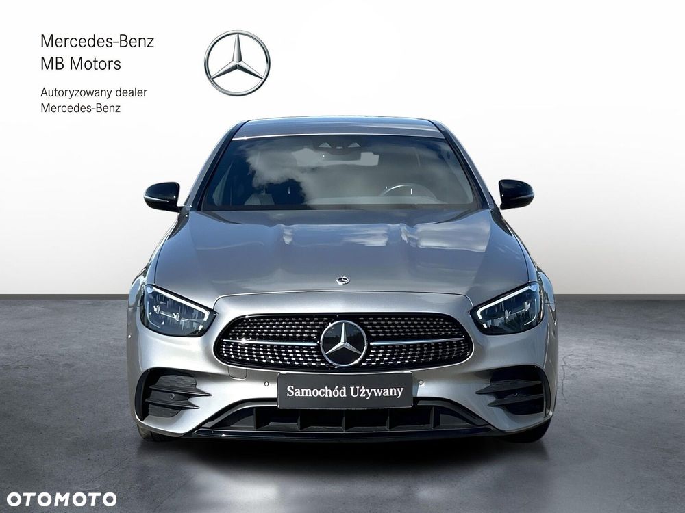 Mercedes-Benz Klasa E - 9