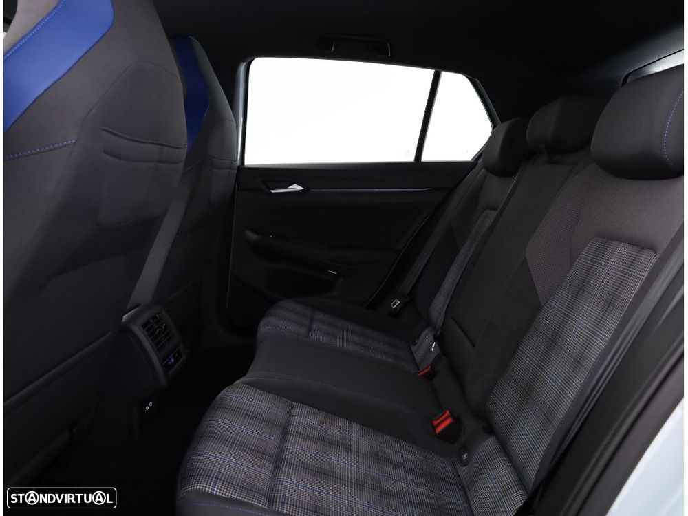 VW Golf 1.5 TSI e-Hybrid GTE DSG - 10