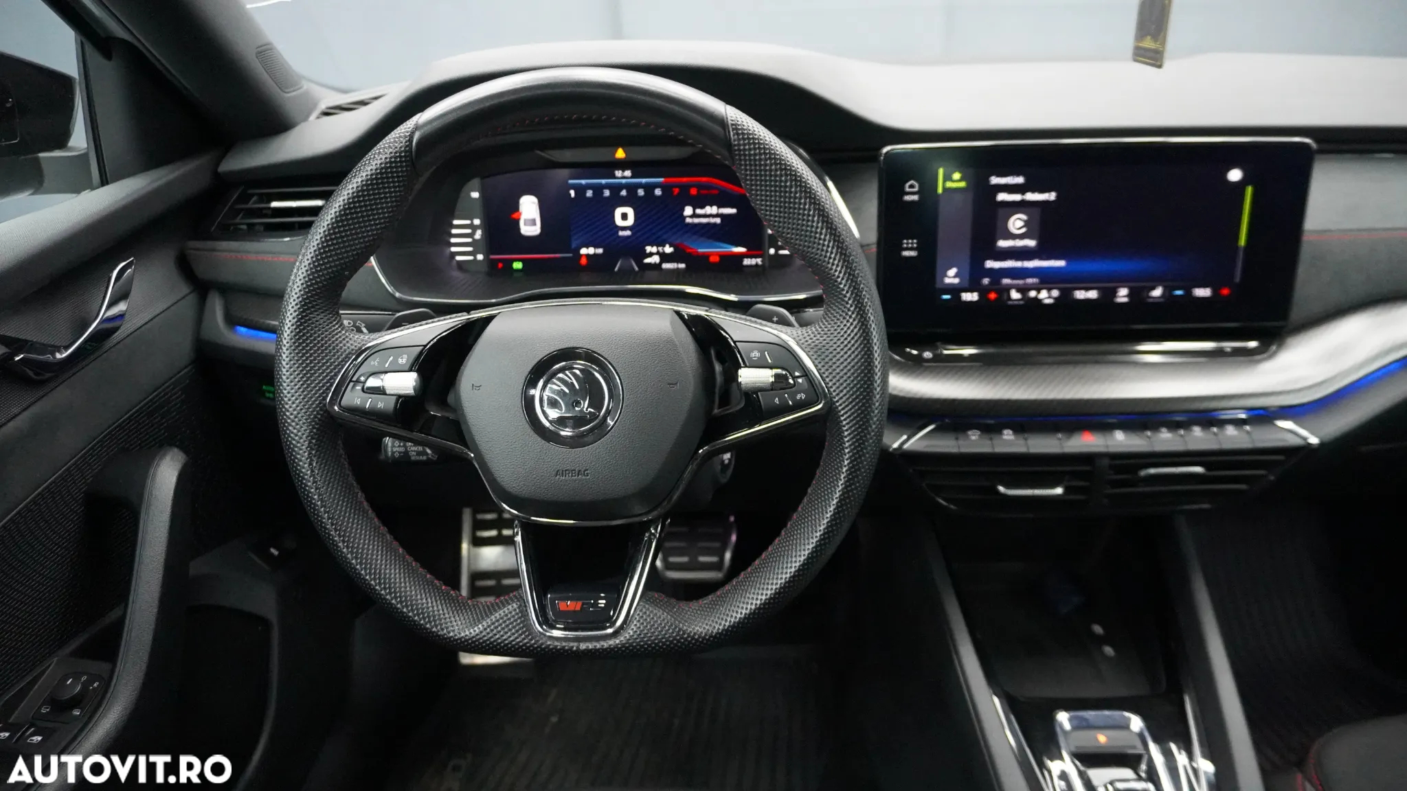 Skoda Octavia 2.0 TSI DSG RS - 11