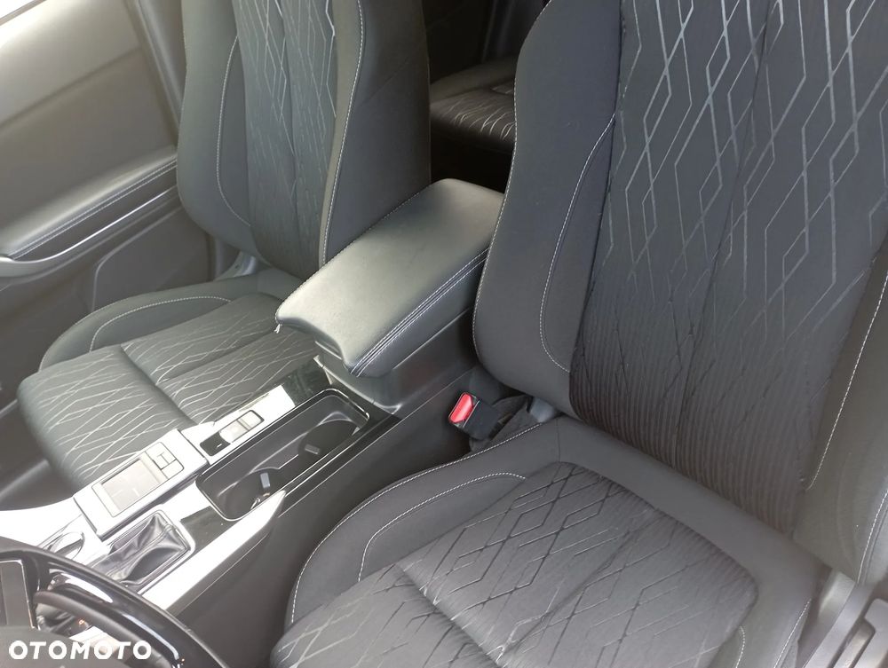 Mitsubishi Eclipse Cross 1.5 T Intense CVT - 4