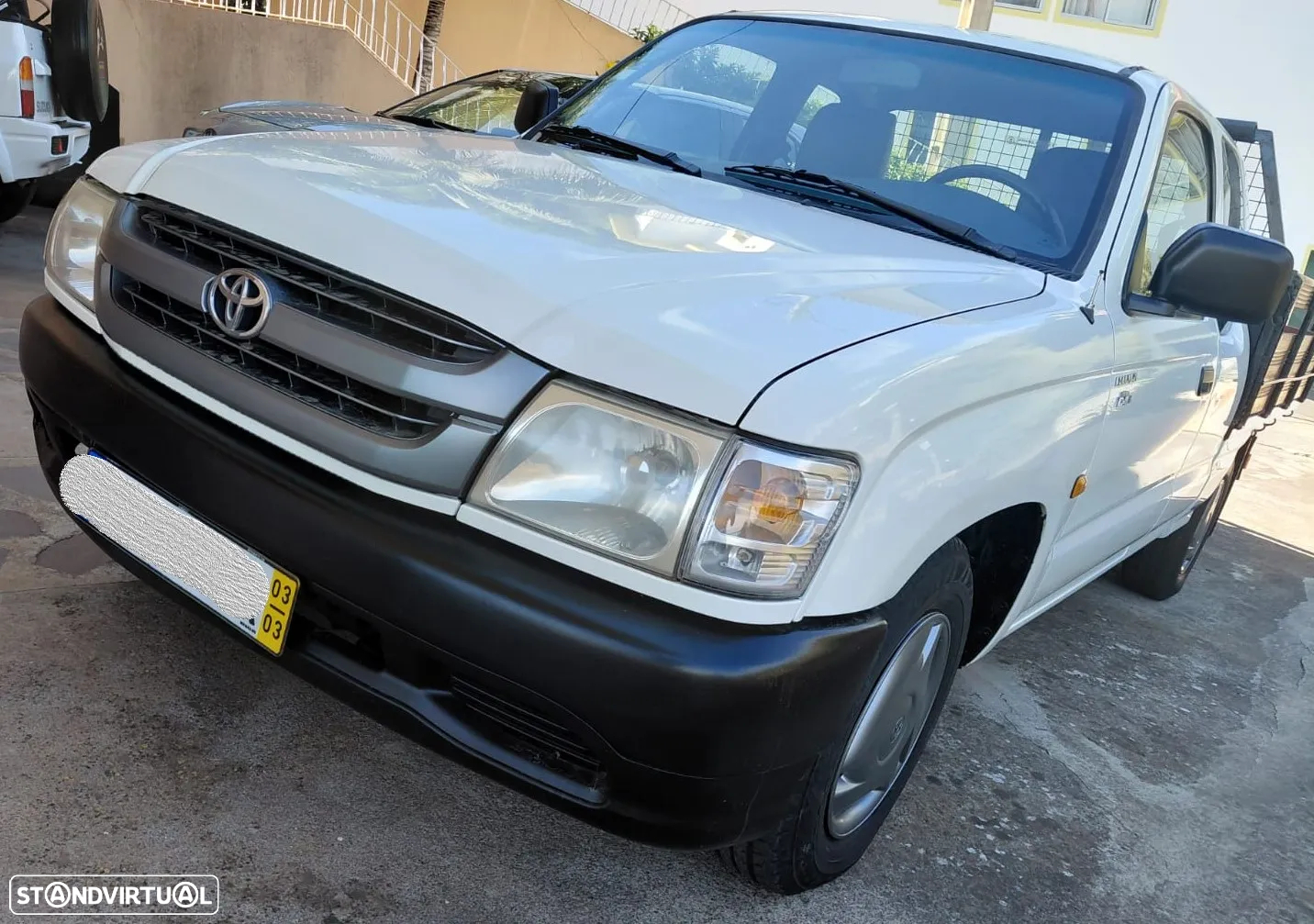 Toyota Hilux 2.5 D4-D CE CM 4L - 2