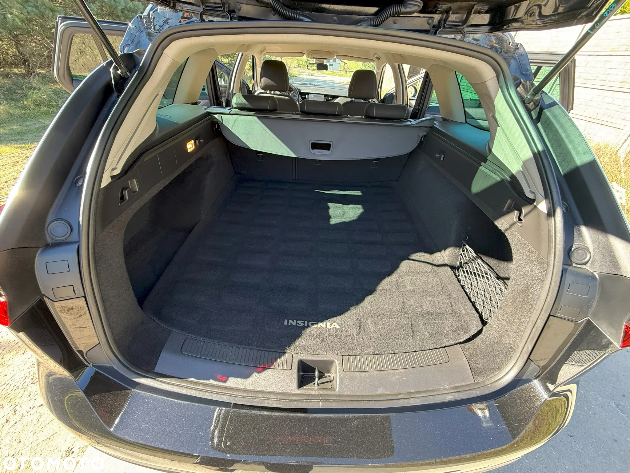 Opel Insignia 1.5 T Enjoy S&S Eco - 23