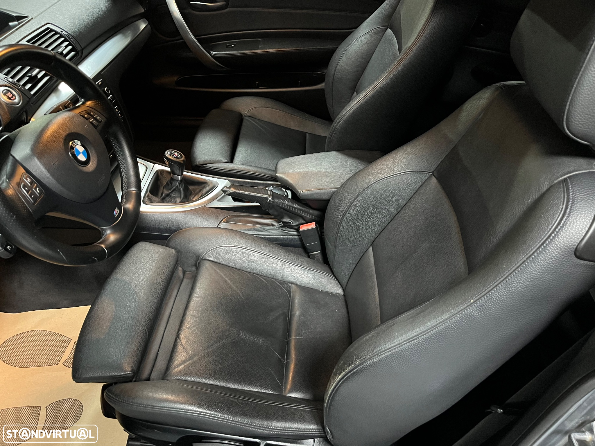 BMW 118 d Cabrio Limited Edition Lifestyle c/ M Sport Pack - 31
