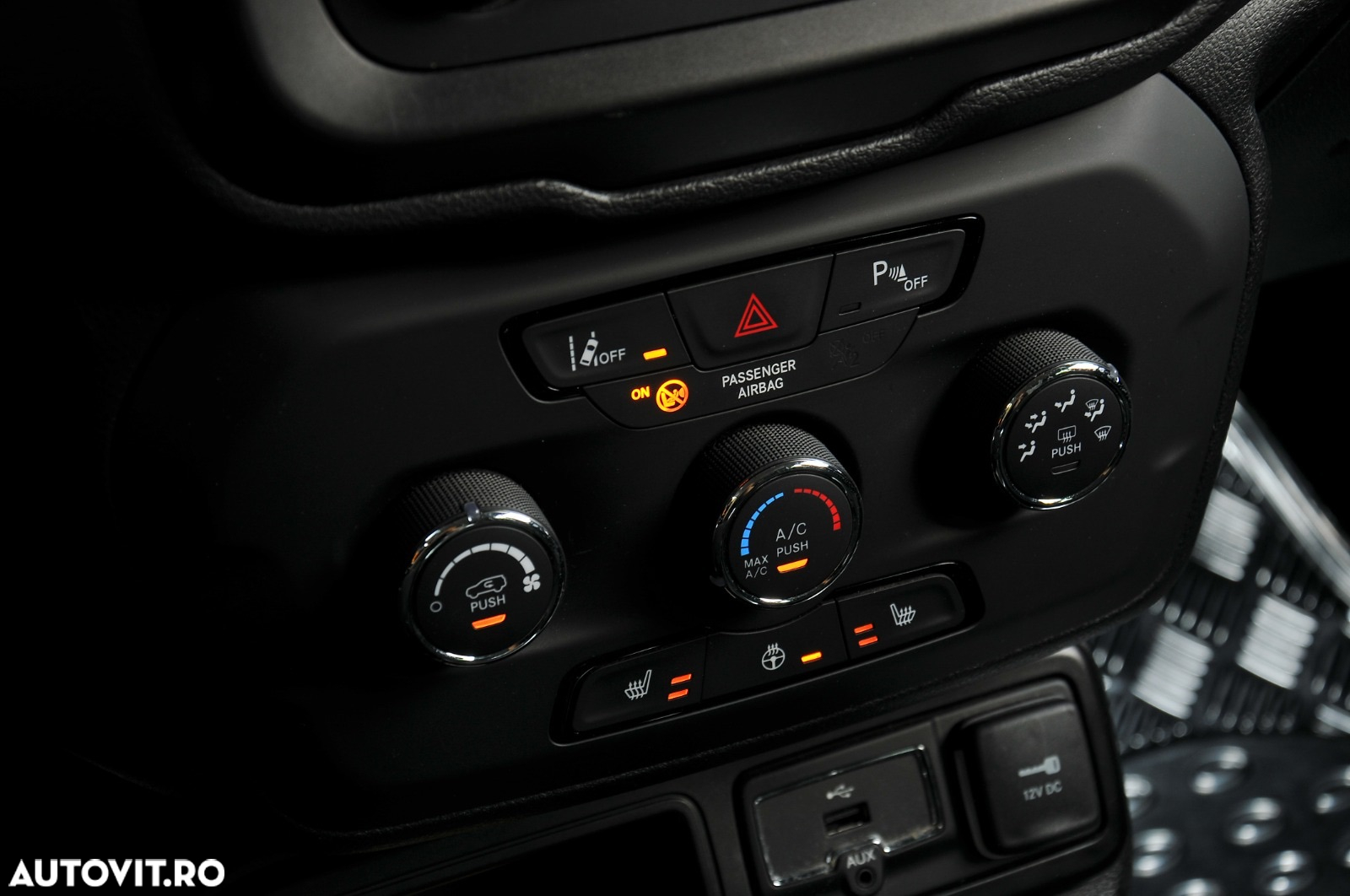 Jeep Renegade 1.0 Turbo 4x2 M6 Longitude - 12