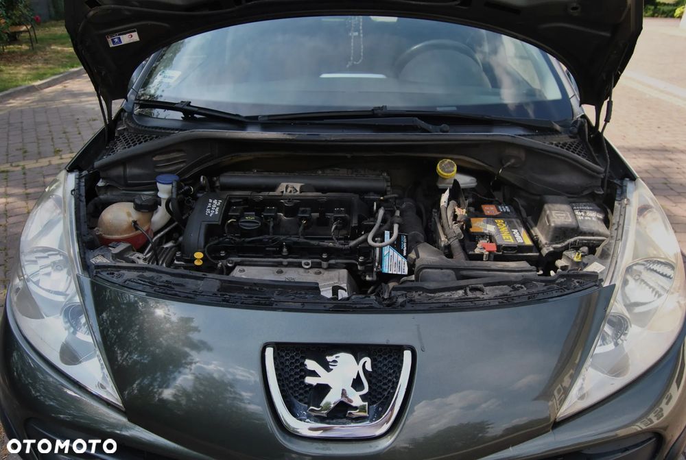 Peugeot 207 95 VTi Tendance - 13