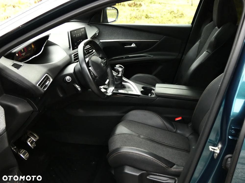 Peugeot 5008 - 14