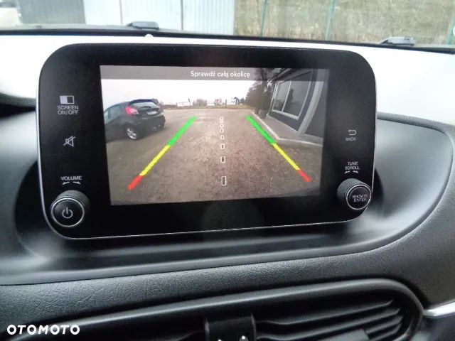 Fiat Tipo 1.4 T-Jet Lounge - 19