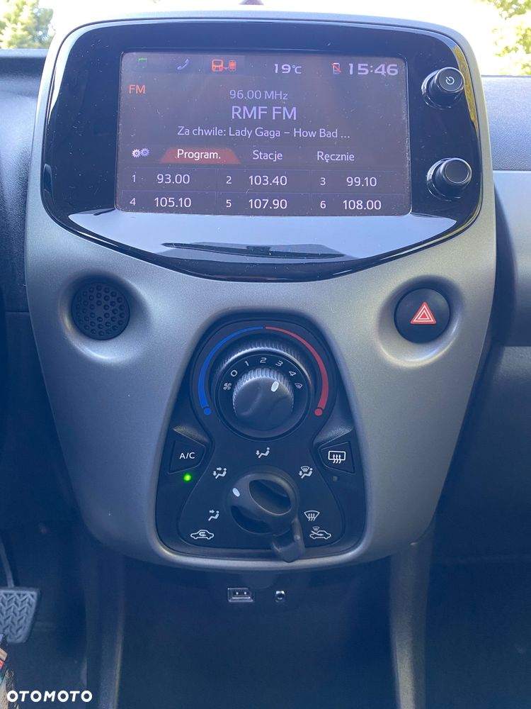 Toyota Aygo 1.0 VVT-i Color Edition - 19