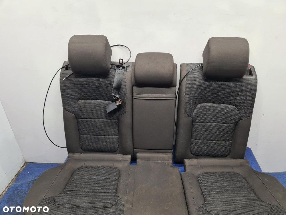 VOLKSWAGEN PASSAT B7 KOMBI KANAPA TYLNA - 4