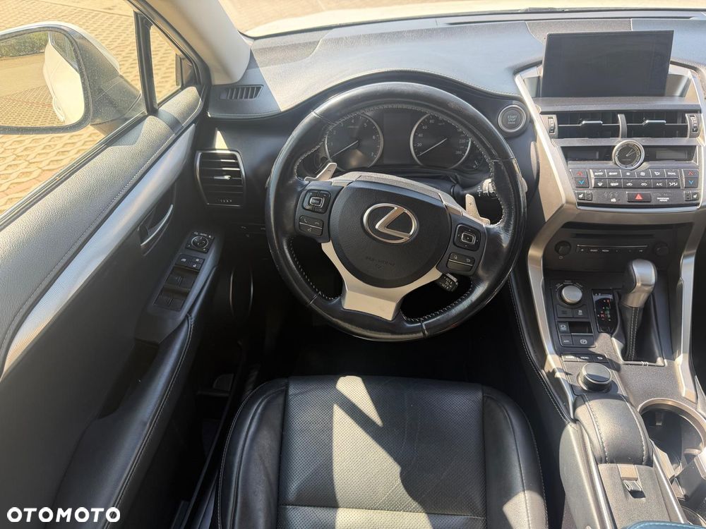 Lexus NX 200t Comfort AWD - 15