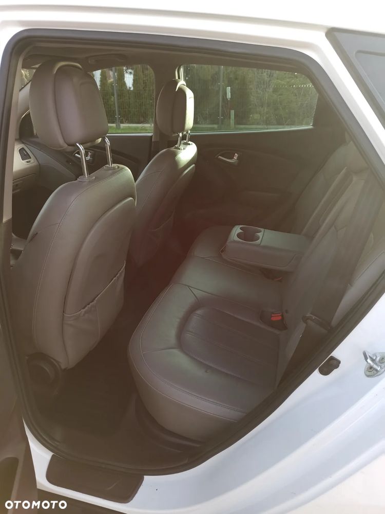 Hyundai ix35 2.0 CRDi 4WD Automatik Premium - 10