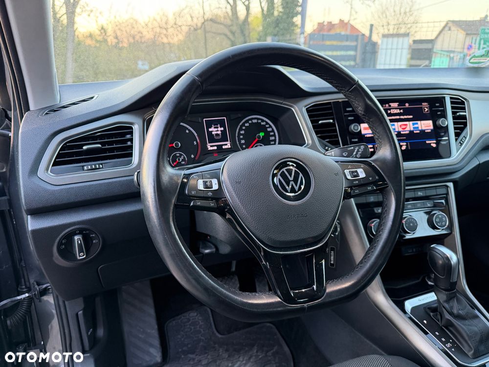 Volkswagen T-Roc 2.0 TDI SCR 4MOTION DSG ACTIVE - 18