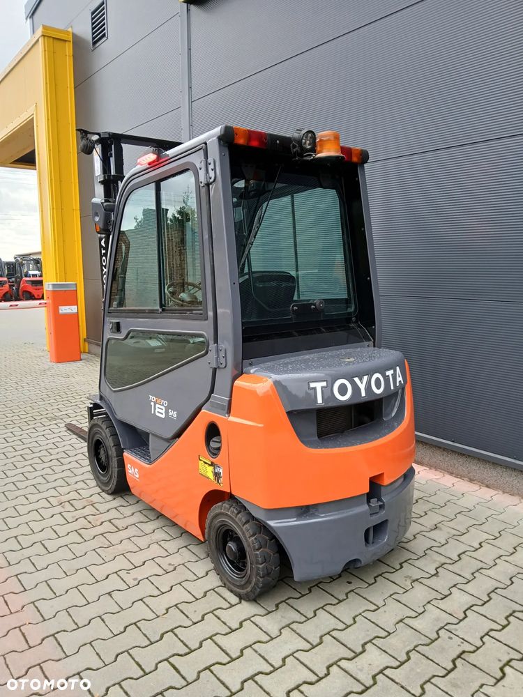 Toyota 02-8FDF18 - 5