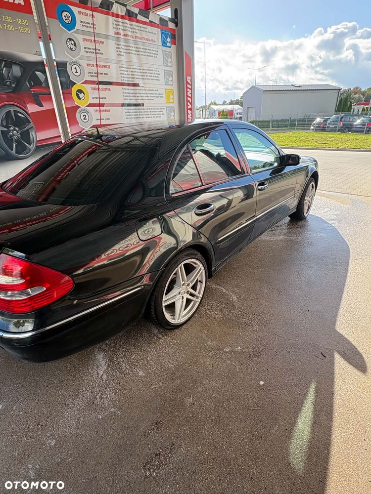 Mercedes-Benz Klasa E - 4
