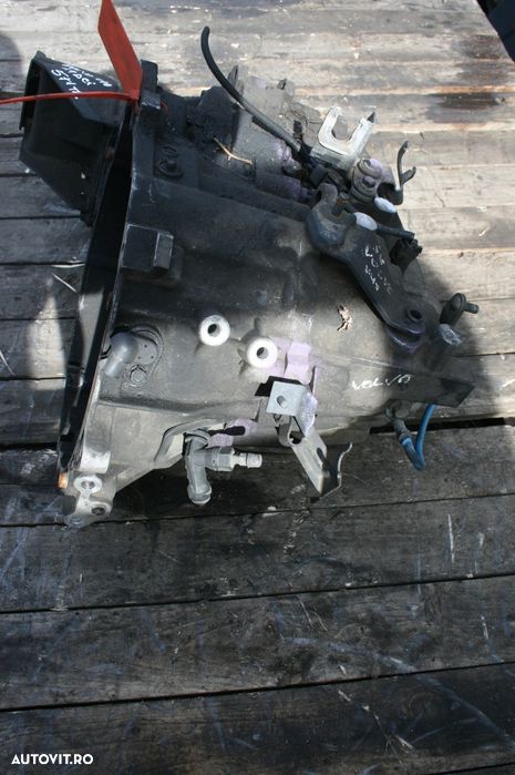 Cutie Viteze Volvo V40 S40 1.9 DIesel 5+1 Viteze 2001-2005 Factura - 1