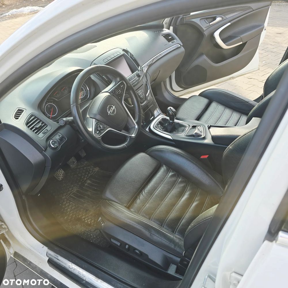Opel Insignia 1.6 T Cosmo S&S - 6