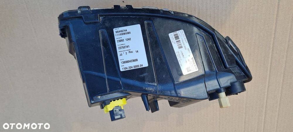 VOLVO FH5 21 HALOGEN PRZÓD PRAWY DRL 23752741 - 3
