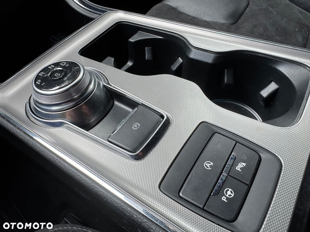 Ford Edge - 28