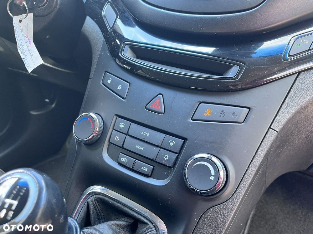 Chevrolet Orlando - 20