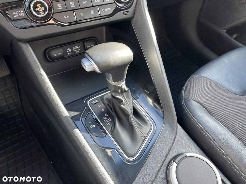 Kia Niro 1.6 GDI Hybrid L - 15
