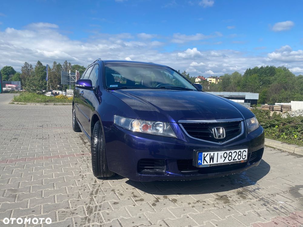 Honda Accord 2.0 Executive - 18