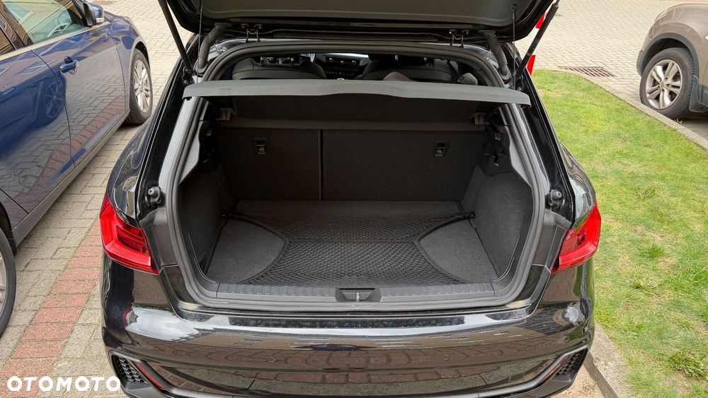 Audi A1 Sportback 40 TFSI S tronic S line - 13