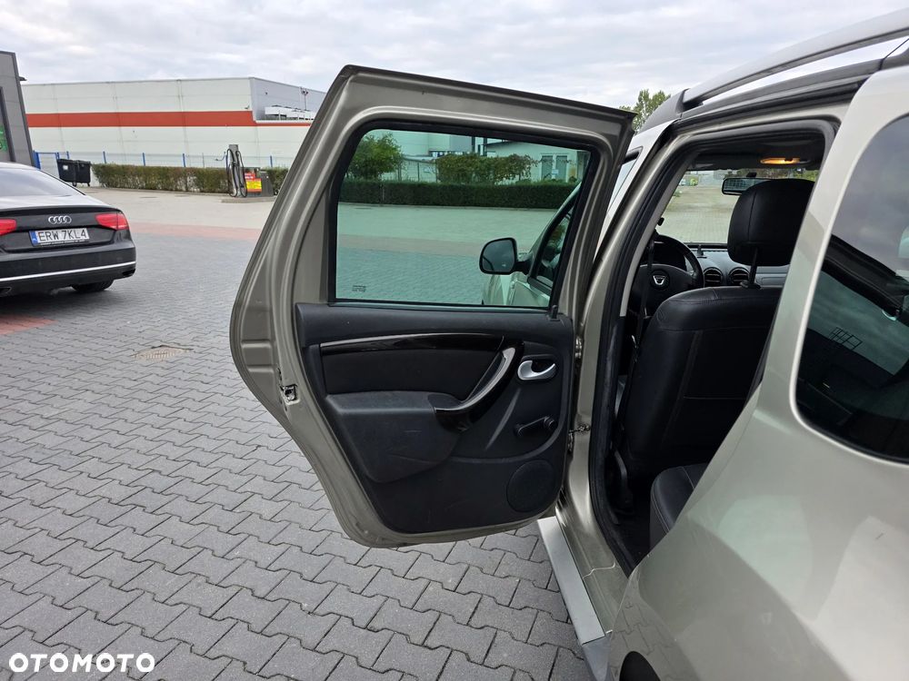 Dacia Duster 1.6 16V 4x2 Prestige - 9