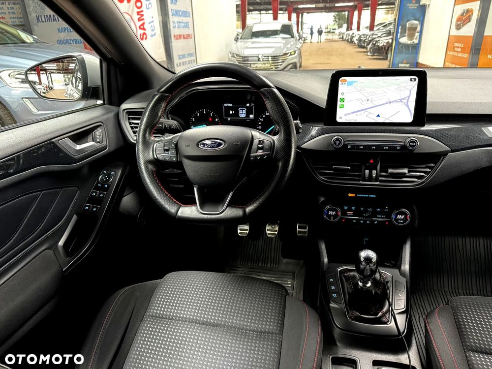 Ford Focus 1.0 EcoBoost ST-Line - 15