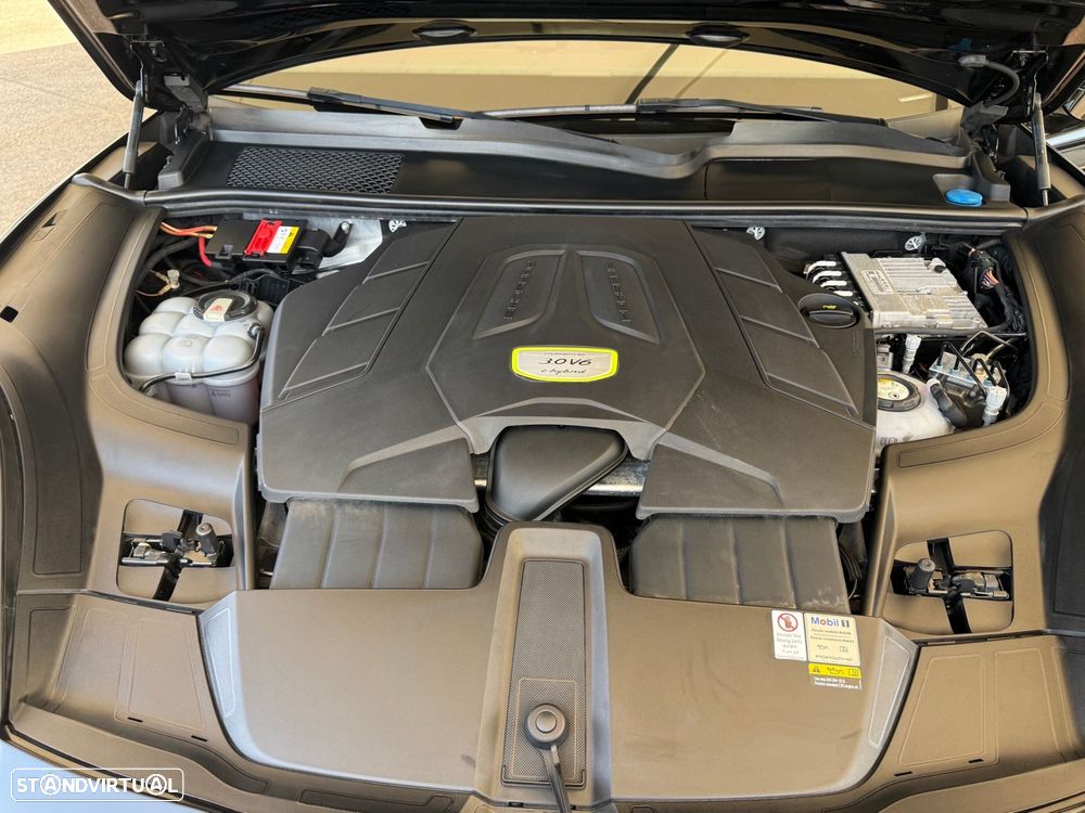 Porsche Cayenne E-Hybrid Tiptronic S Platinum Edition - 25