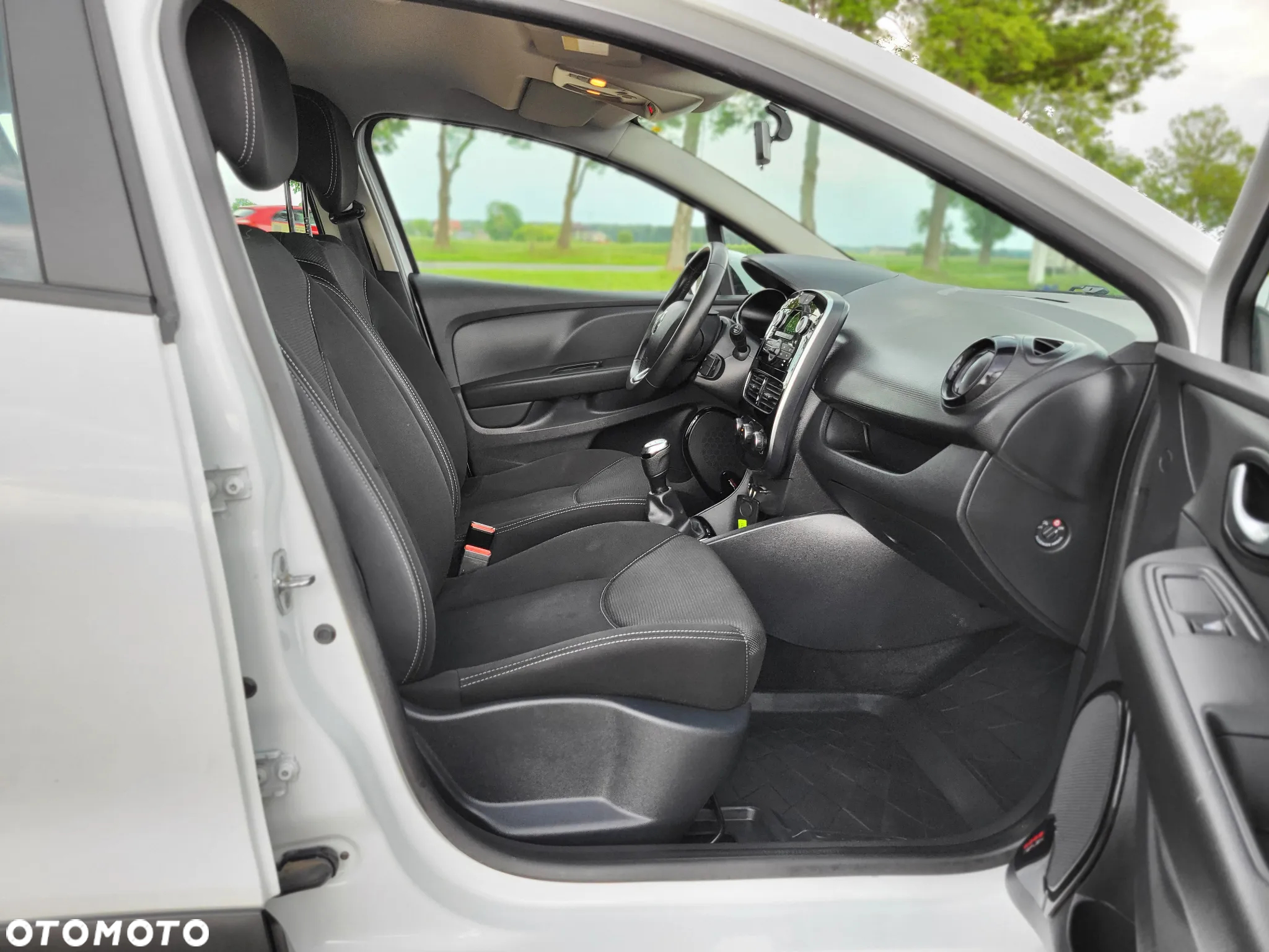 Renault Clio 0.9 Energy TCe Alize - 17