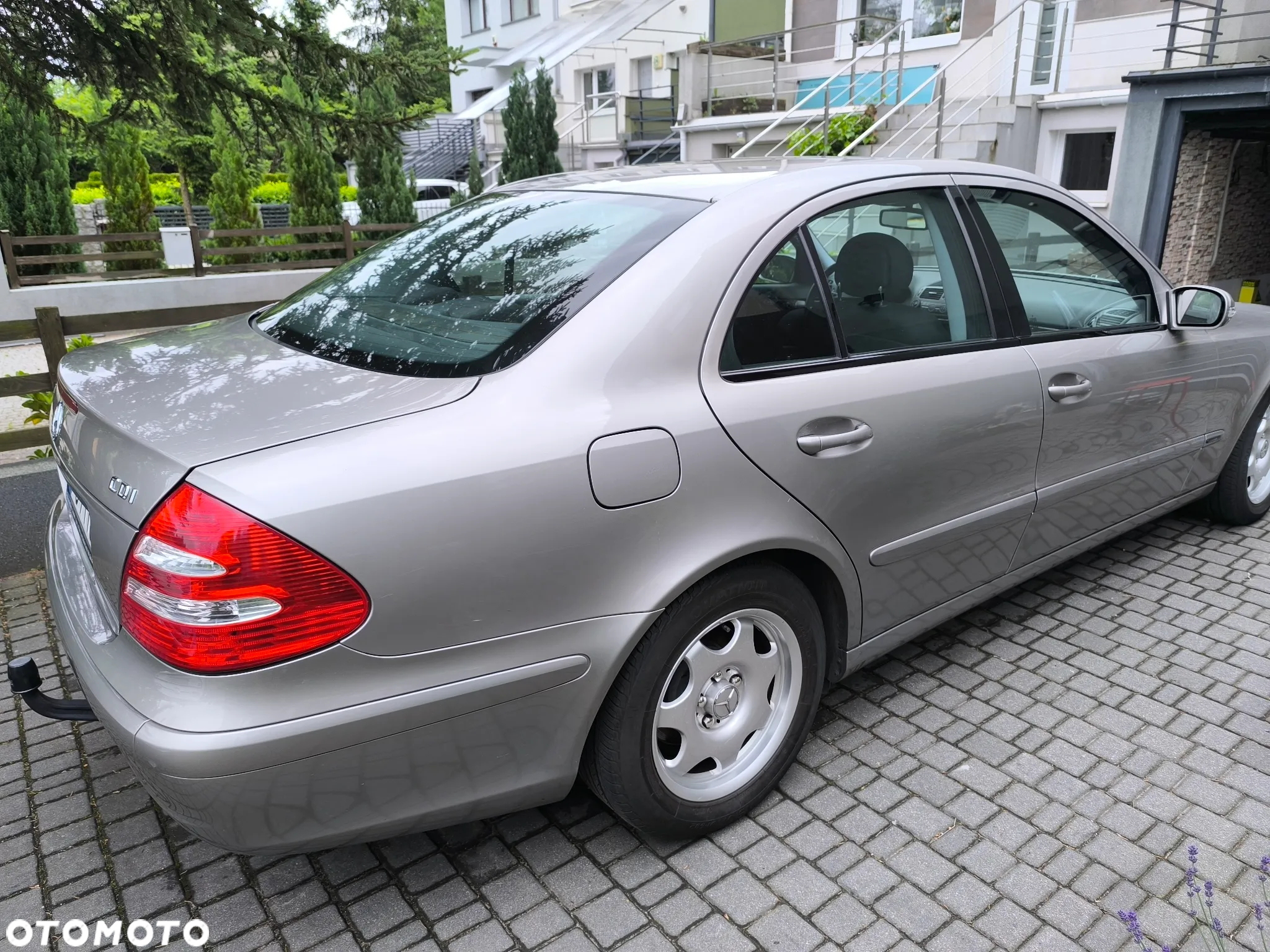 Mercedes-Benz Klasa E 220 CDI Automatik Classic DPF - 6