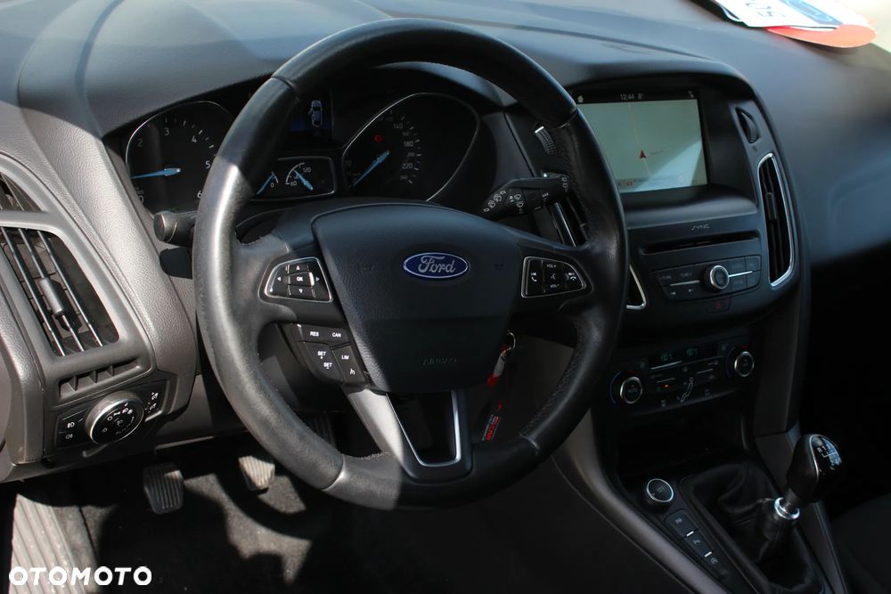 Ford Focus 1.6 TDCi ECOnetic 88g Start-Stopp-System Titanium - 13