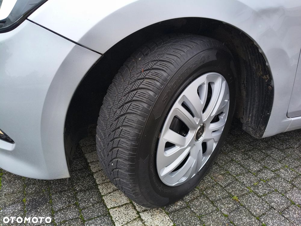 Hyundai i20 1.2 Trend - 36