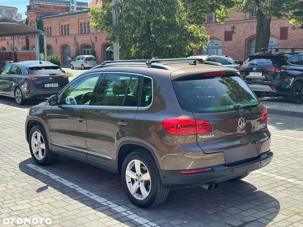 Volkswagen Tiguan 2.0 TDI 4Mot Sport&Style DSG - 4