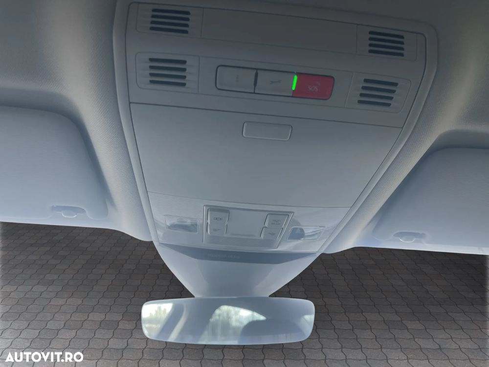 Volkswagen Passat 2.0 TDI DSG Comfortline - 27