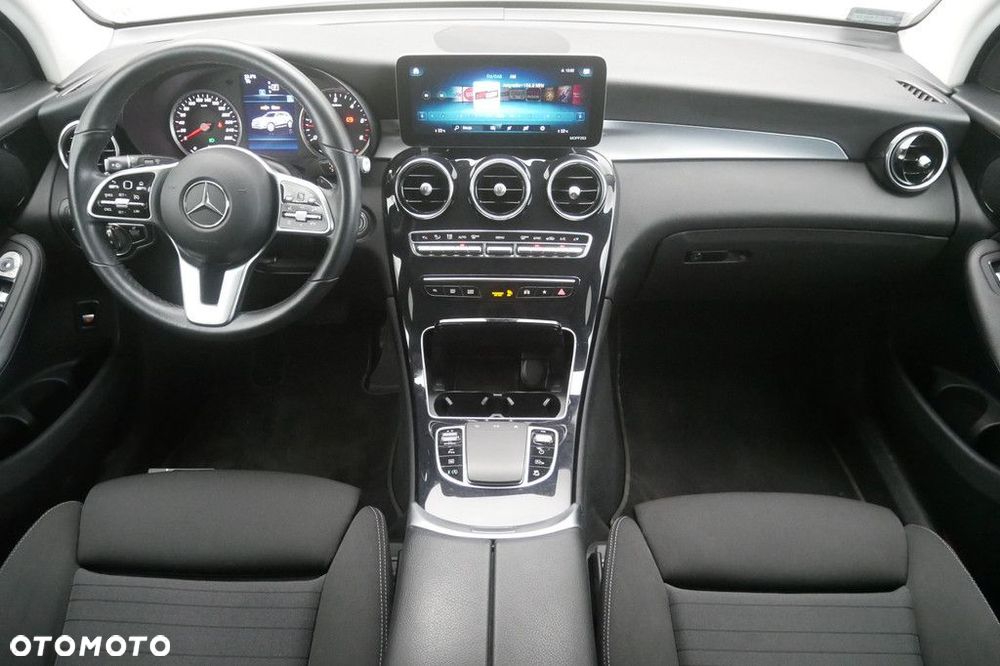 Mercedes-Benz GLC - 8