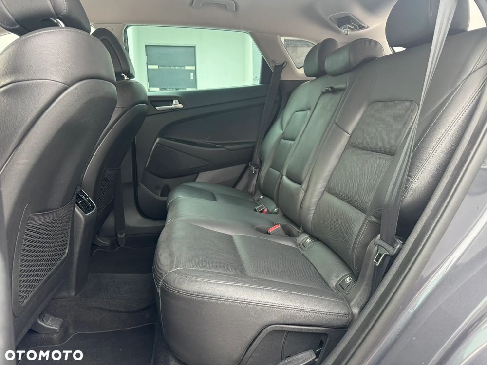 Hyundai Tucson blue 1.7 CRDi 2WD Advantage - 17