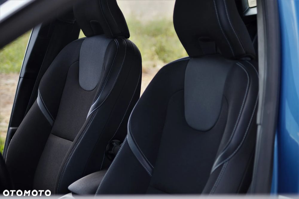 Volvo V40 - 30