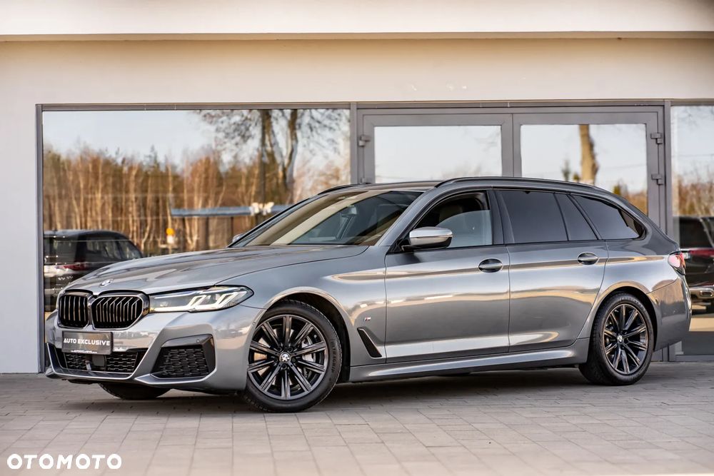 BMW Seria 5 530d xDrive M Sport Edition - 12
