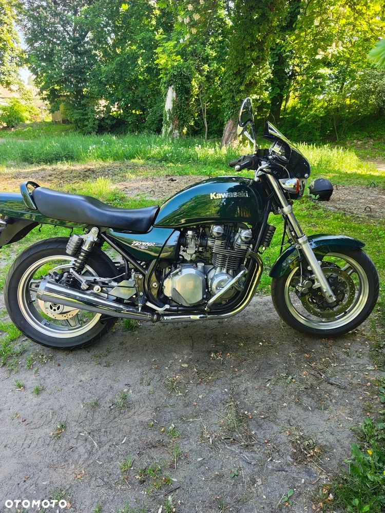 Kawasaki Zephyr - 5