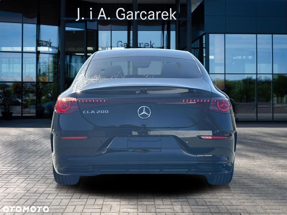 Mercedes-Benz CLA - 5