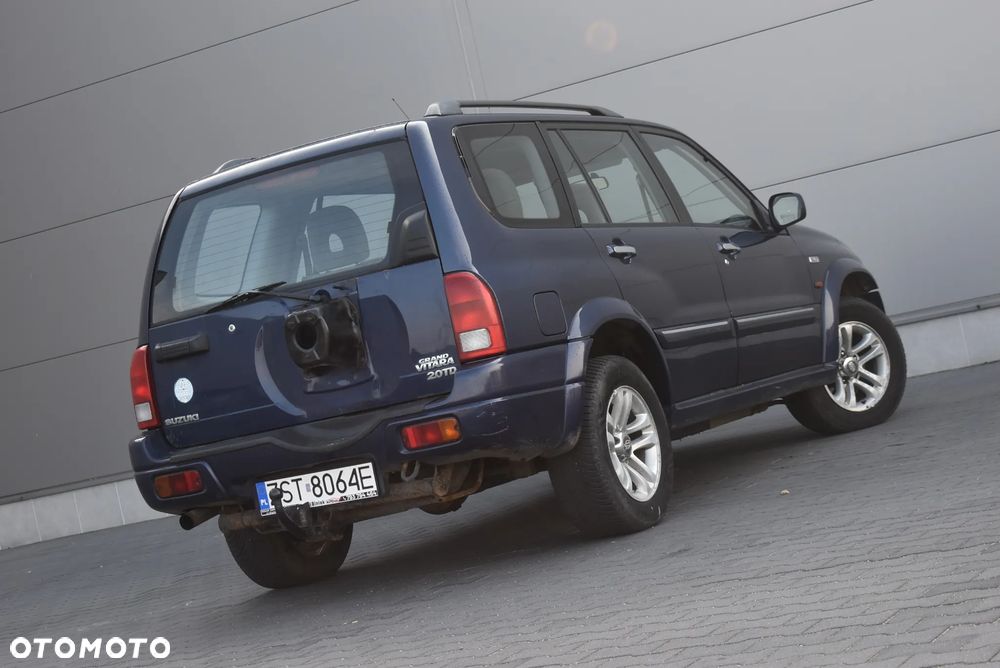 Suzuki Grand Vitara - 39