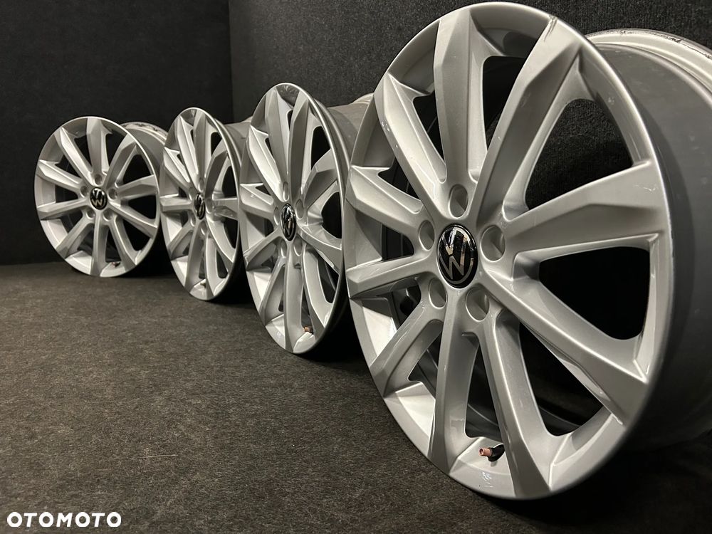 Alufelgi VW Passat B8, B7, Touran, Golf 7, 8 17 cali 5x112 4szt. Ładne! - 2