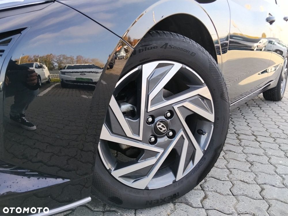 Hyundai i20 1.2 Modern - 12